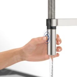 Villeroy & Boch Steel Expert 2.0 - Keukenkraan Met Flexibele Uitloop En Uittrekbare Sproeikop, Roestvrij Staal 928000LC 13 Villeroy & Boch Steel Expert 2.0 - Keukenkraan Met Flexibele Uitloop En Uittrekbare Sproeikop, Roestvrij Staal 928000LC -Villeroy & Boch 80e92a384d83f13dc2588081 1