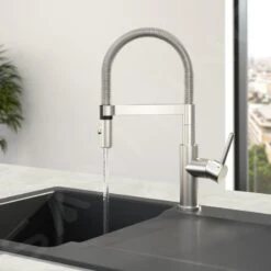 Villeroy & Boch Steel Expert Compact - Keukenkraan Met Flexibele Uitloop En Uittrekbare Sproeikop, Roestvrij Staal 927300LC -Villeroy & Boch 96ebb5f667dfdc3a257b0f0c