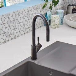 Villeroy & Boch Umbrella - Keukenkraan Met Uittrekbare Sproeikop, Antraciet 92540005 -Villeroy & Boch f9cc41993bbd6ec785490e44